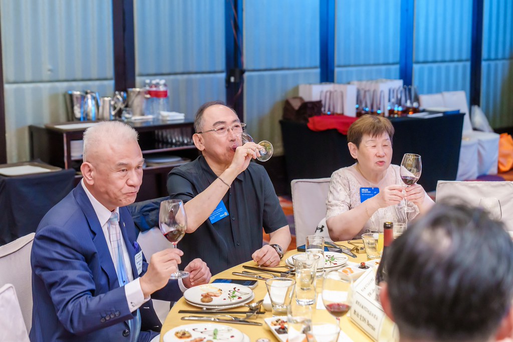 [雲端攝影]松仁社14屆社長感恩晚會-最專業的團隊完成每場完美活動攝影，拍的不只好更要快! #活動攝影
