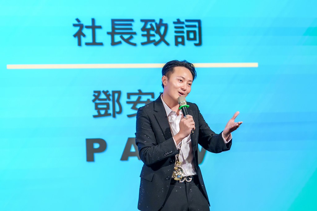 [雲端攝影]松仁社14屆社長感恩晚會-最專業的團隊完成每場完美活動攝影，拍的不只好更要快! #活動拍立得