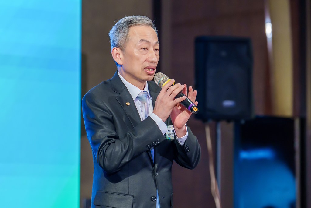 [雲端攝影]松仁社14屆社長感恩晚會-最專業的團隊完成每場完美活動攝影，拍的不只好更要快! #即時攝影