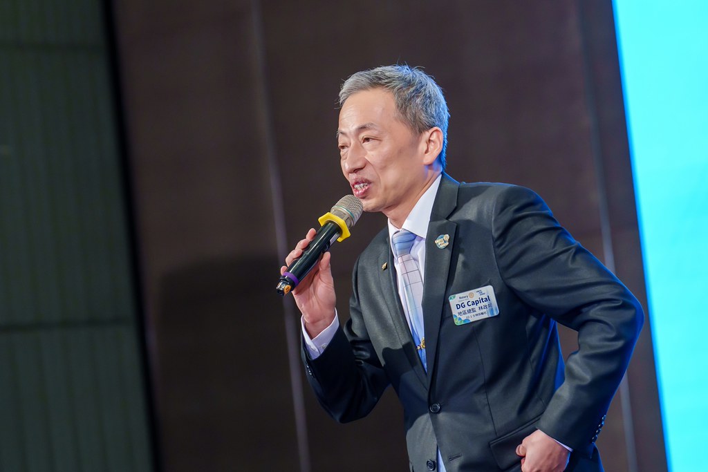 [雲端攝影]松仁社14屆社長感恩晚會-最專業的團隊完成每場完美活動攝影，拍的不只好更要快! #活動拍立得