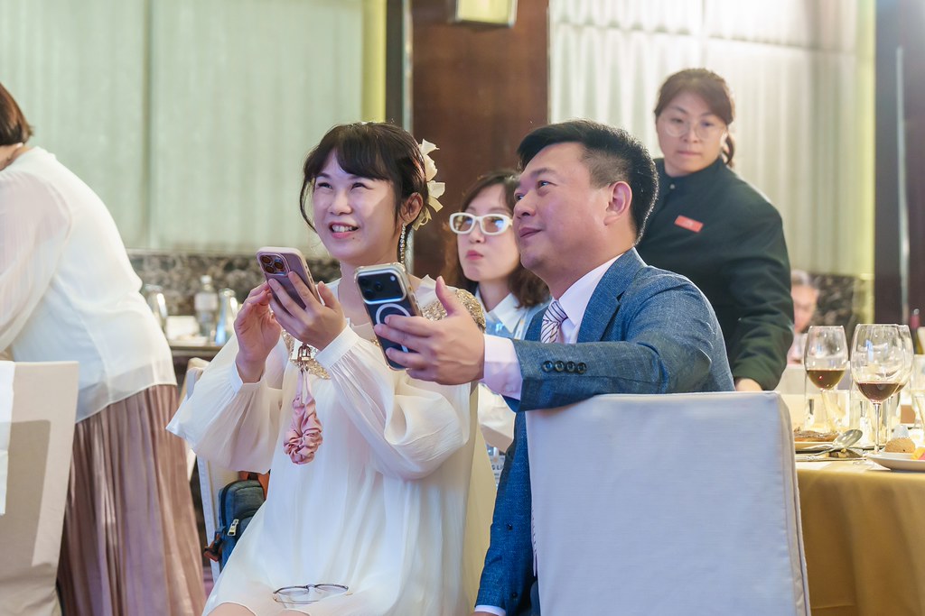 [雲端攝影]松仁社14屆社長感恩晚會-最專業的團隊完成每場完美活動攝影，拍的不只好更要快! #即拍即印