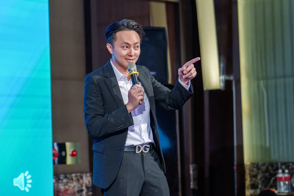 [雲端攝影]松仁社14屆社長感恩晚會-最專業的團隊完成每場完美活動攝影，拍的不只好更要快! #即時攝影