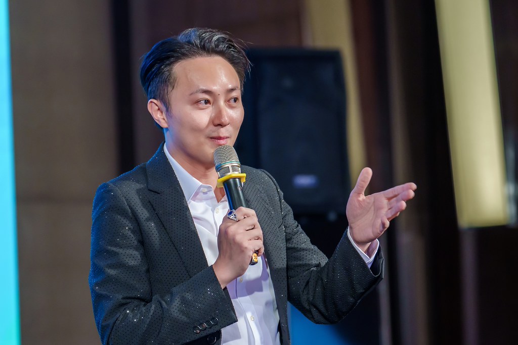 [雲端攝影]松仁社14屆社長感恩晚會-最專業的團隊完成每場完美活動攝影，拍的不只好更要快! #尾牙攝影