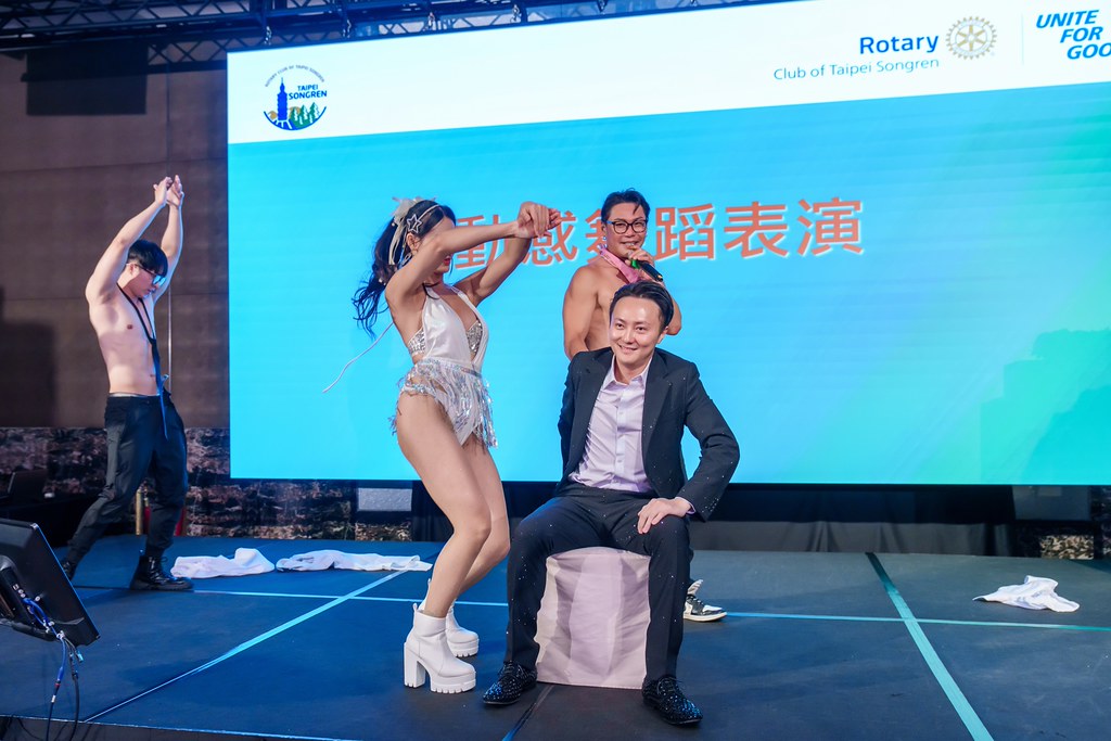 [雲端攝影]松仁社14屆社長感恩晚會-最專業的團隊完成每場完美活動攝影，拍的不只好更要快! #活動拍立得