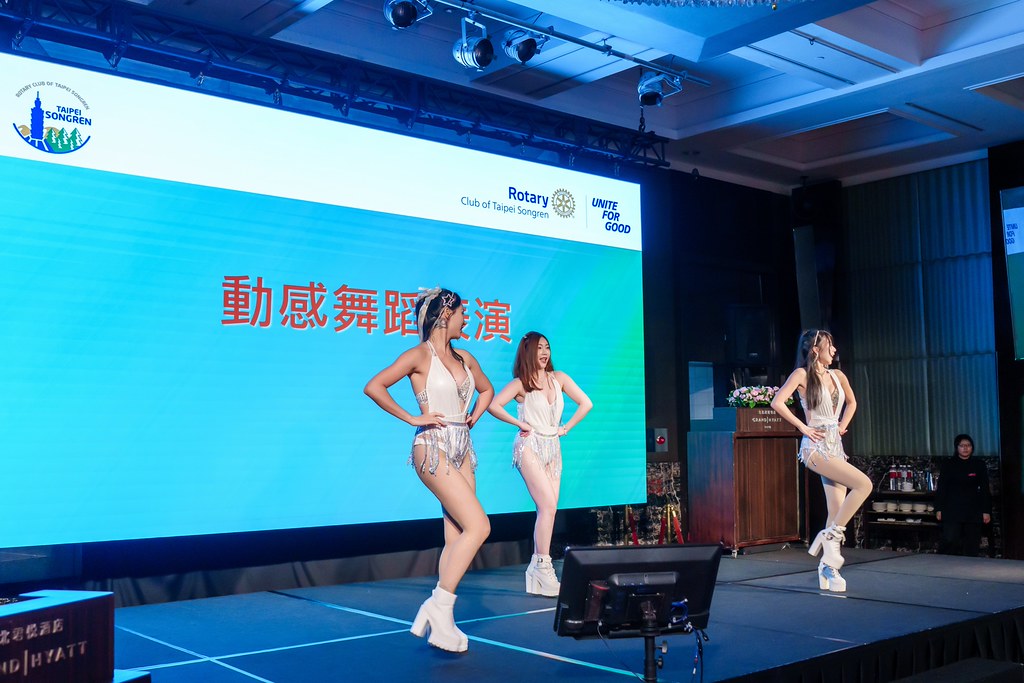[雲端攝影]松仁社14屆社長感恩晚會-最專業的團隊完成每場完美活動攝影，拍的不只好更要快! #即拍即印
