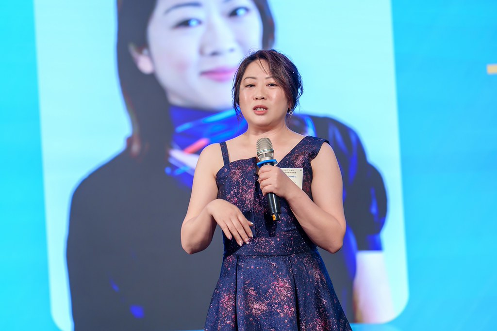 [雲端攝影]松仁社14屆社長感恩晚會-最專業的團隊完成每場完美活動攝影，拍的不只好更要快! #尾牙攝影