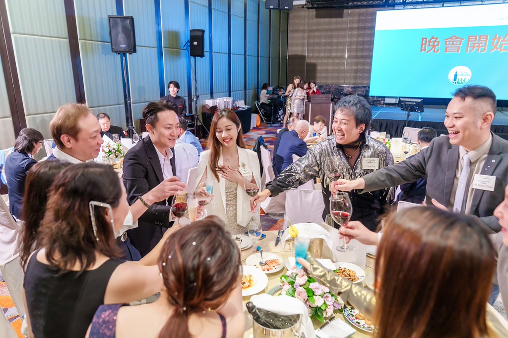 [雲端攝影]松仁社14屆社長感恩晚會-最專業的團隊完成每場完美活動攝影，拍的不只好更要快! #活動拍立得