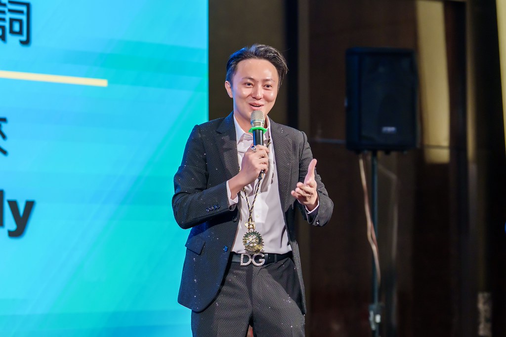 [雲端攝影]松仁社14屆社長感恩晚會-最專業的團隊完成每場完美活動攝影，拍的不只好更要快! #即時攝影