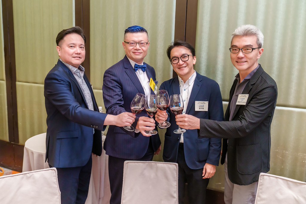 [雲端攝影]松仁社14屆社長感恩晚會-最專業的團隊完成每場完美活動攝影，拍的不只好更要快! #活動拍立得