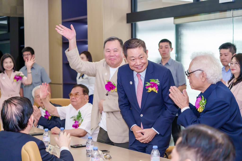 [活動攝影]創新創業總會新北辦公室開幕典禮-最專業的團隊完成每場完美活動攝影，拍的不只好更要快! #雲端攝影