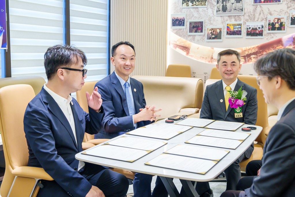 [活動攝影]創新創業總會新北辦公室開幕典禮-最專業的團隊完成每場完美活動攝影，拍的不只好更要快! #活動拍立得
