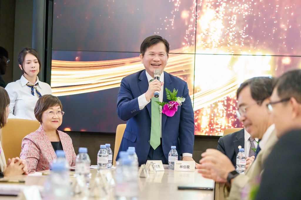 [活動攝影]創新創業總會新北辦公室開幕典禮-最專業的團隊完成每場完美活動攝影，拍的不只好更要快! #尾牙攝影