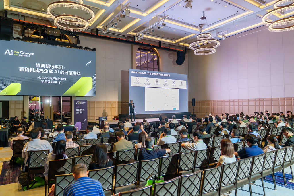 [活動攝影]2026台灣AI加速大會-最專業的團隊完成每場完美活動攝影，拍的不只好更要快! #即拍即印