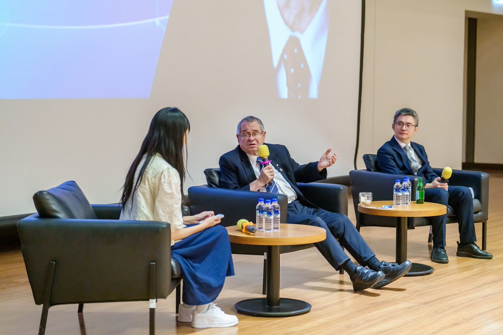[活動攝影]當計算化學遇上人工智慧 演講-最專業的團隊完成每場完美活動攝影，拍的不只好更要快! #雲端攝影