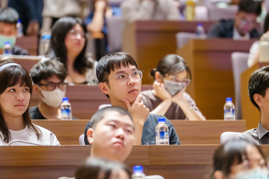 [活動攝影]當計算化學遇上人工智慧 演講-最專業的團隊完成每場完美活動攝影，拍的不只好更要快! #尾牙攝影