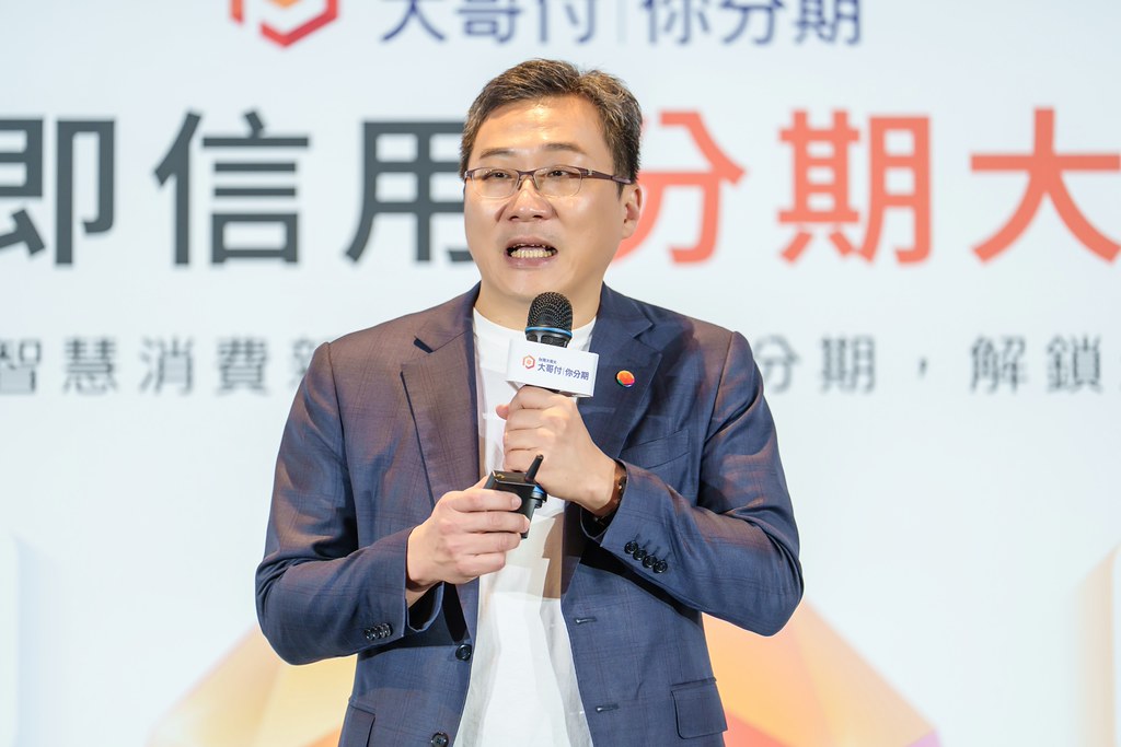 [活動攝影]電信即信用 分期大哥付 記者會-最專業的團隊完成每場完美活動攝影，拍的不只好更要快! #即拍即印