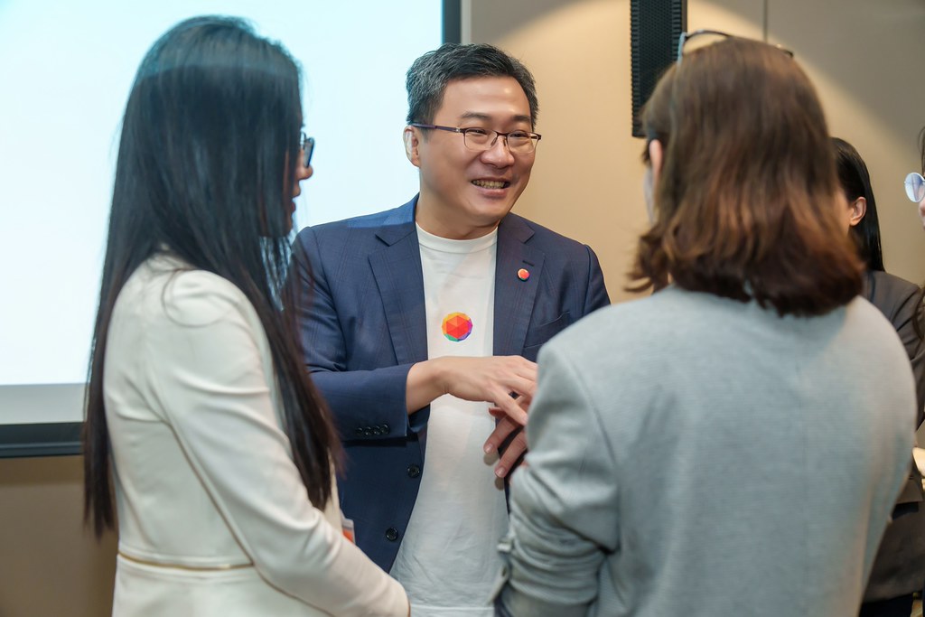 [活動攝影]電信即信用 分期大哥付 記者會-最專業的團隊完成每場完美活動攝影，拍的不只好更要快! #雲端攝影