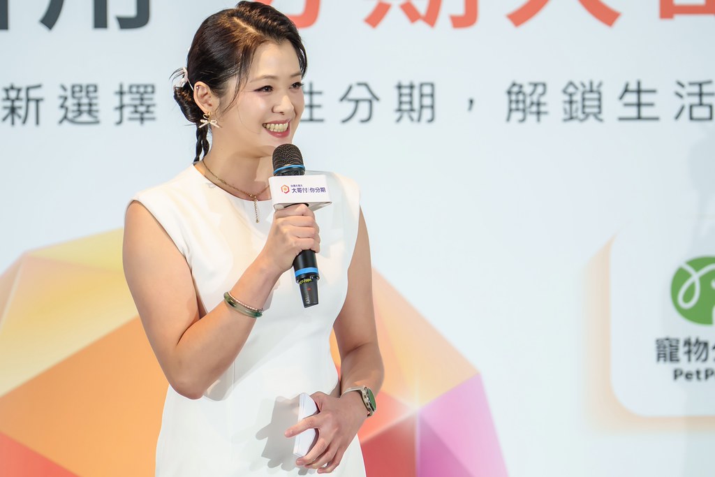 [活動攝影]電信即信用 分期大哥付 記者會-最專業的團隊完成每場完美活動攝影，拍的不只好更要快! #雲端攝影