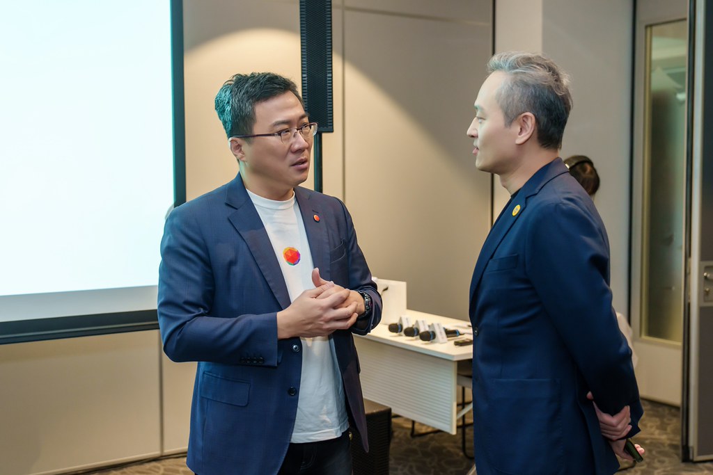 [活動攝影]電信即信用 分期大哥付 記者會-最專業的團隊完成每場完美活動攝影，拍的不只好更要快! #即時攝影