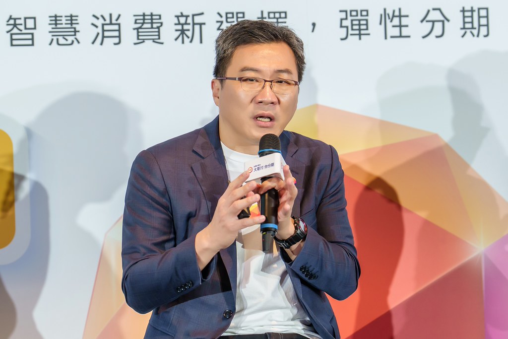 [活動攝影]電信即信用 分期大哥付 記者會-最專業的團隊完成每場完美活動攝影，拍的不只好更要快! #活動拍立得