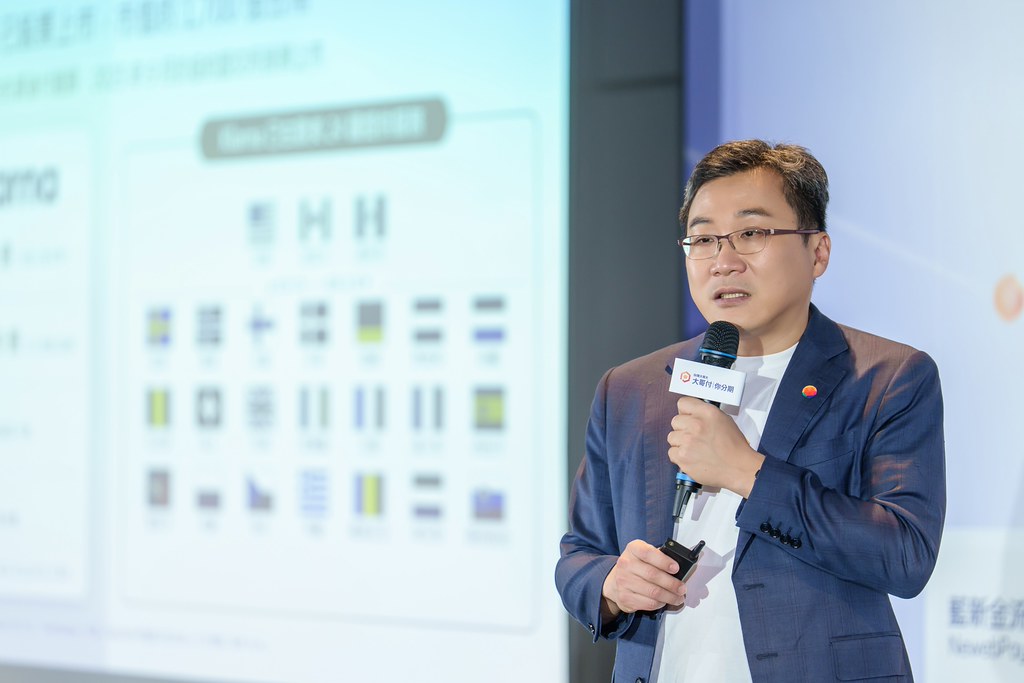 [活動攝影]電信即信用 分期大哥付 記者會-最專業的團隊完成每場完美活動攝影，拍的不只好更要快! #即拍即印