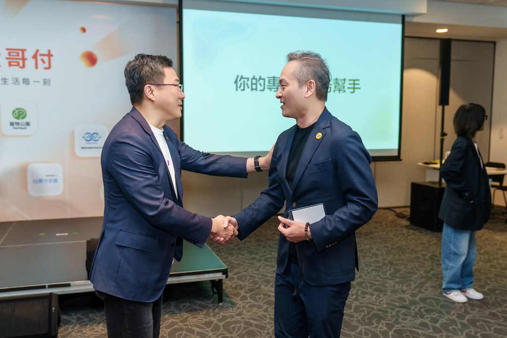 [活動攝影]電信即信用 分期大哥付 記者會-最專業的團隊完成每場完美活動攝影，拍的不只好更要快! #即時攝影