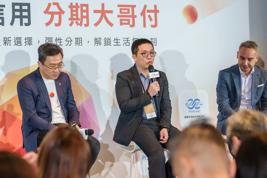 [活動攝影]電信即信用 分期大哥付 記者會-最專業的團隊完成每場完美活動攝影，拍的不只好更要快! #即拍即印