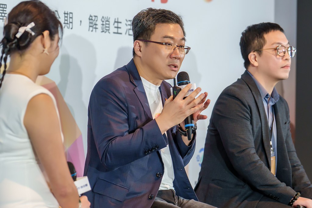 [活動攝影]電信即信用 分期大哥付 記者會-最專業的團隊完成每場完美活動攝影，拍的不只好更要快! #雲端攝影