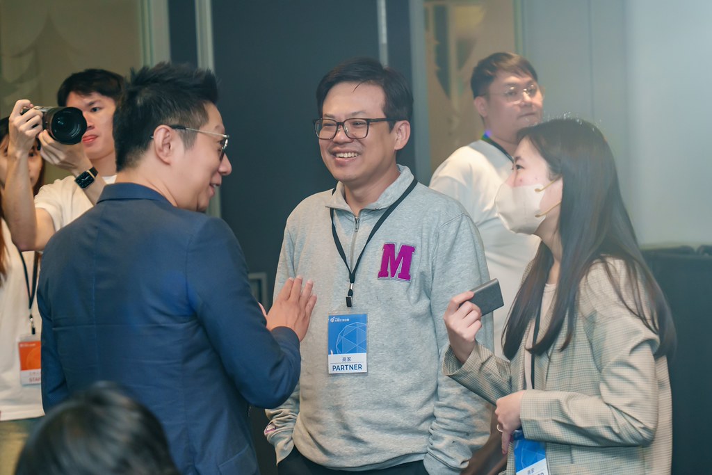 [活動攝影]電信即信用 分期大哥付 記者會-最專業的團隊完成每場完美活動攝影，拍的不只好更要快! #即拍即印