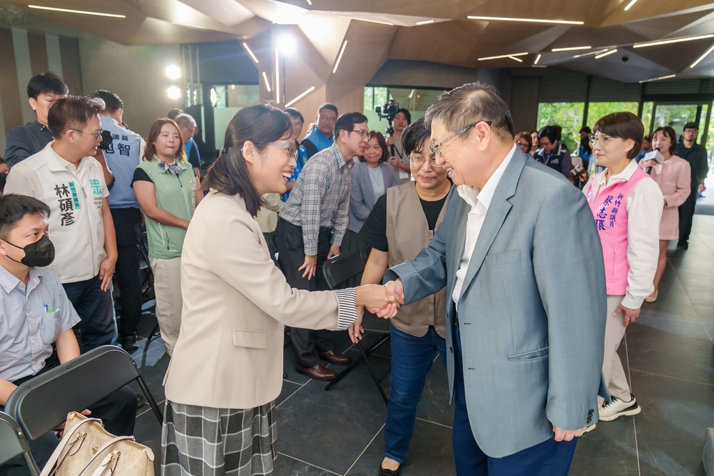 [活動攝影]新竹縣立總圖書館 試營運揭幕-最專業的團隊完成每場完美活動攝影，拍的不只好更要快! #活動攝影