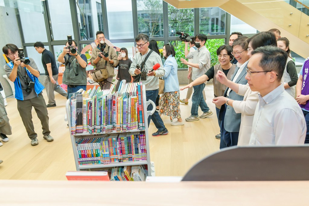 [活動攝影]新竹縣立總圖書館 試營運揭幕-最專業的團隊完成每場完美活動攝影，拍的不只好更要快! #尾牙攝影