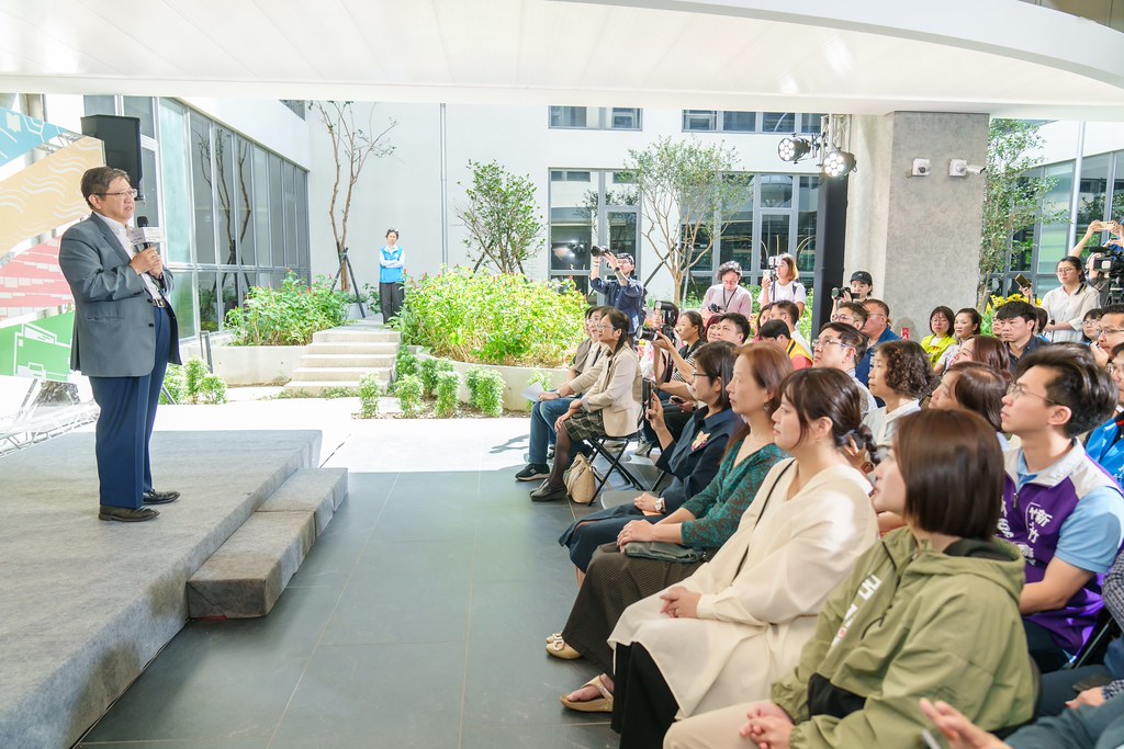 [活動攝影]新竹縣立總圖書館 試營運揭幕-最專業的團隊完成每場完美活動攝影，拍的不只好更要快! #即拍即印