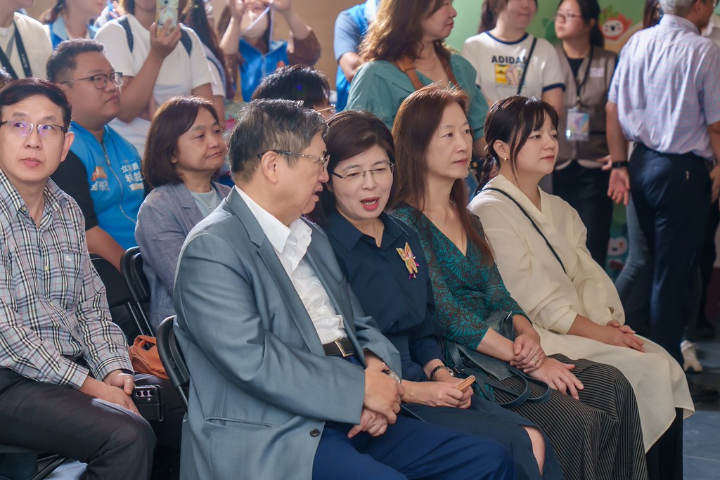 [活動攝影]新竹縣立總圖書館 試營運揭幕-最專業的團隊完成每場完美活動攝影，拍的不只好更要快! #活動拍立得