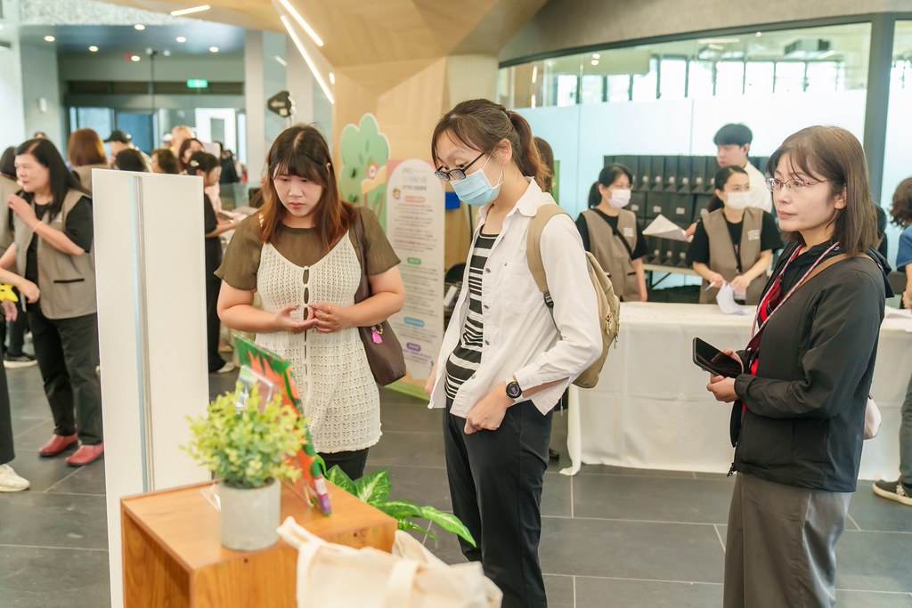 [活動攝影]新竹縣立總圖書館 試營運揭幕-最專業的團隊完成每場完美活動攝影，拍的不只好更要快! #尾牙攝影